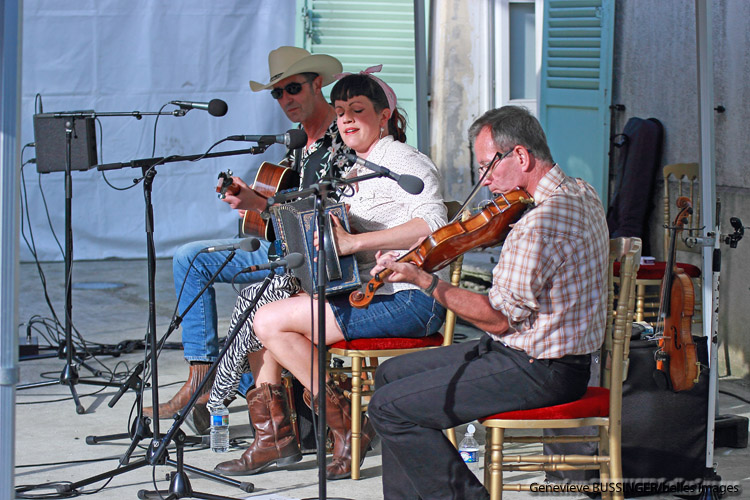 Sarah Savoy Trio-Musique Cajun -de la luisiane